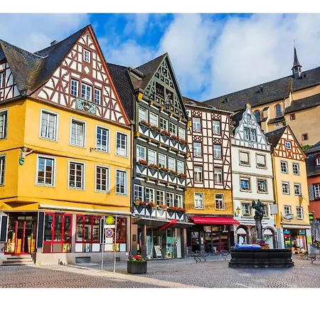 アパート Zeitlos Maifeld Eifel Nahe Rhein Bis Zu 5 Personen Einzel Oder Doppelbetten Ochtendung